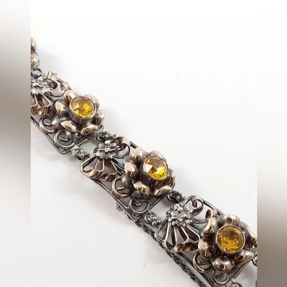 Hobe 1/20 14K GF Sterling  Rhinestones VTG Signed Floral Panel 1940's Bracelet - Picture 3 of 13